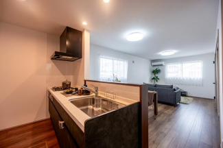 類似物件写真となります。家具はイメージとなります。