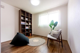 松山市保免上２丁目の新築一戸建ての画像