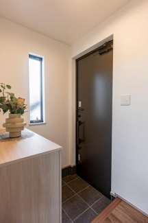 類似物件写真となります。家具はイメージとなります。