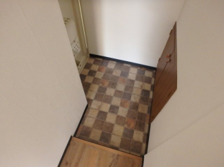 シンプルで使いやすい玄関です