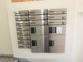 宅配ボックス完備