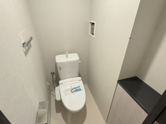 ゆったりとした空間のトイレです