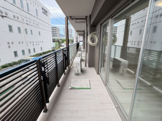 【バルコニー】