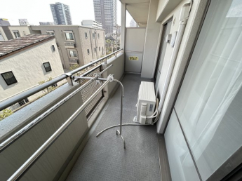 広々としたバルコニーです