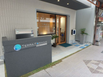 【エントランス】