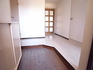 【玄関】