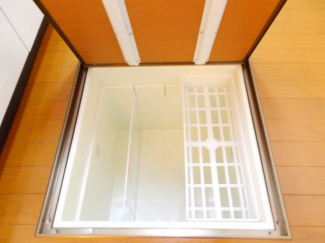 たっぷりとした収納スペースです