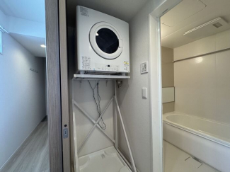 明るい洗面所です