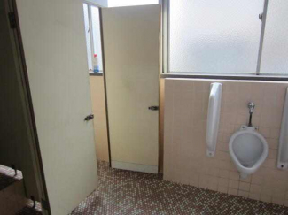 長浜市祇園町の倉庫の画像