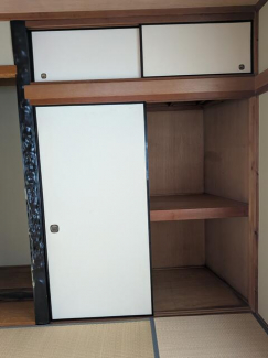 朝日が丘一丁目貸家の画像