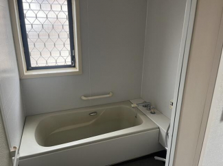 草津市南笠東１丁目の住宅付店舗一戸建ての画像