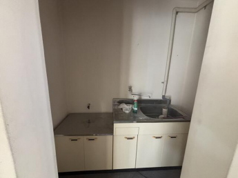 新宅ビル貸店舗の画像