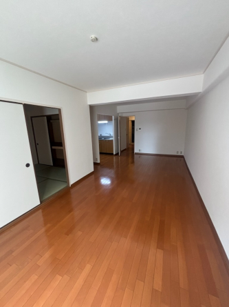 明石土山駅前スカイハイツＢ棟の画像