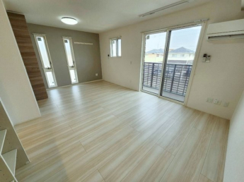 【居間・リビング】