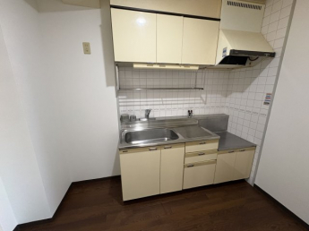 キッチンでお料理をお楽しみください