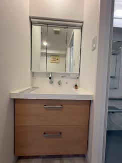 【独立洗面台】