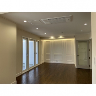 【居間・リビング】