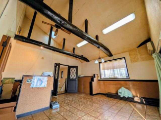 ２階南東側洋室