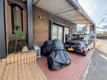 普通車１台可（車種による）