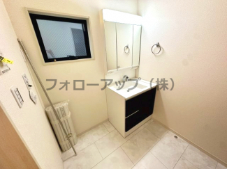 スペースが確保できる洗面所です