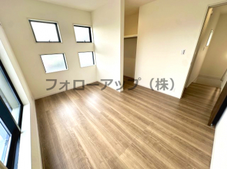 きれいな洋室です