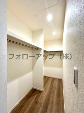 ちょっとした収納スペースも充実しています