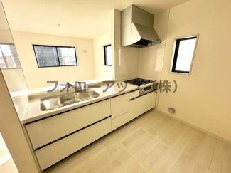 コンパクトなキッチンで掃除もラクラク