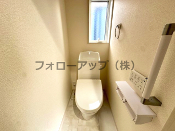 ゆったりとした空間のトイレです