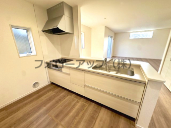 キッチンでお料理をお楽しみください