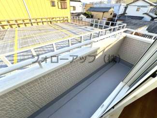 お洗濯にも便利なバルコニー付き