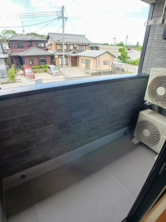 【バルコニー】
