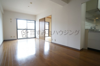 【居間・リビング】