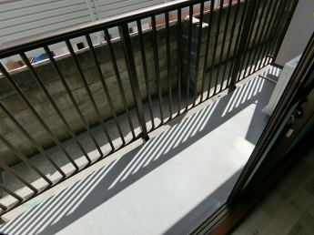 【バルコニー】