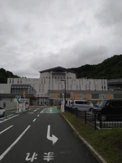 市立八幡浜総合病院まで829m