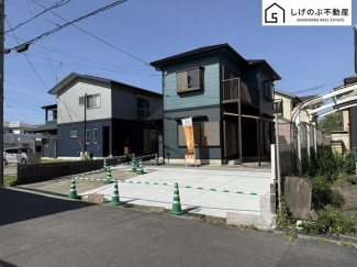 フルリノベーション済！
駐車3台可
閑静な住宅街