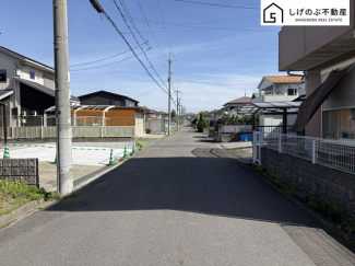 前面道路です。