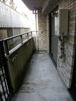 【バルコニー】