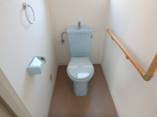 ゆったりとした空間のトイレです