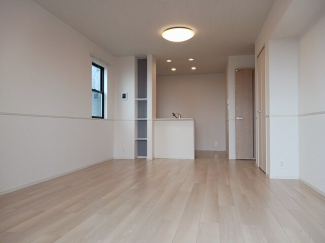 【居間・リビング】