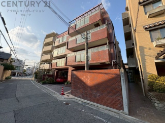 鉄筋コンクリート造5階建て