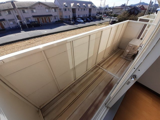 広々としたバルコニーです