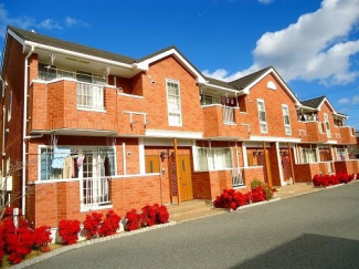 落ち着いた雰囲気の外観です