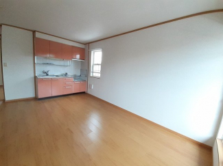 こちらのリビングで趣味の時間をお楽しみください