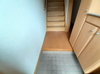 収納もある玄関です