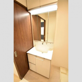 【洗面所】