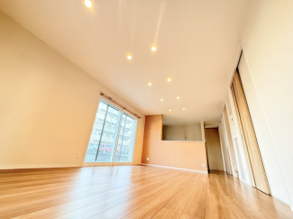 【居間・リビング】