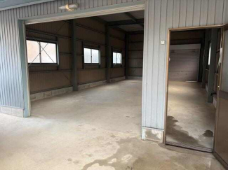 守山市木浜町の倉庫の画像