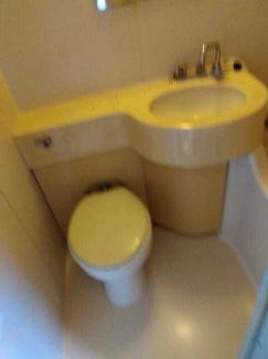 松山市竹原町のアパートの画像