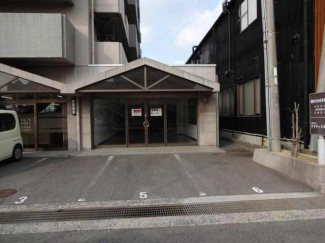 松山市保免西１丁目の店舗一部の画像