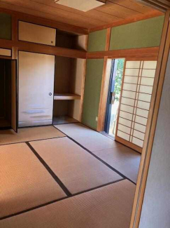 松山市和泉北３丁目の中古一戸建ての画像